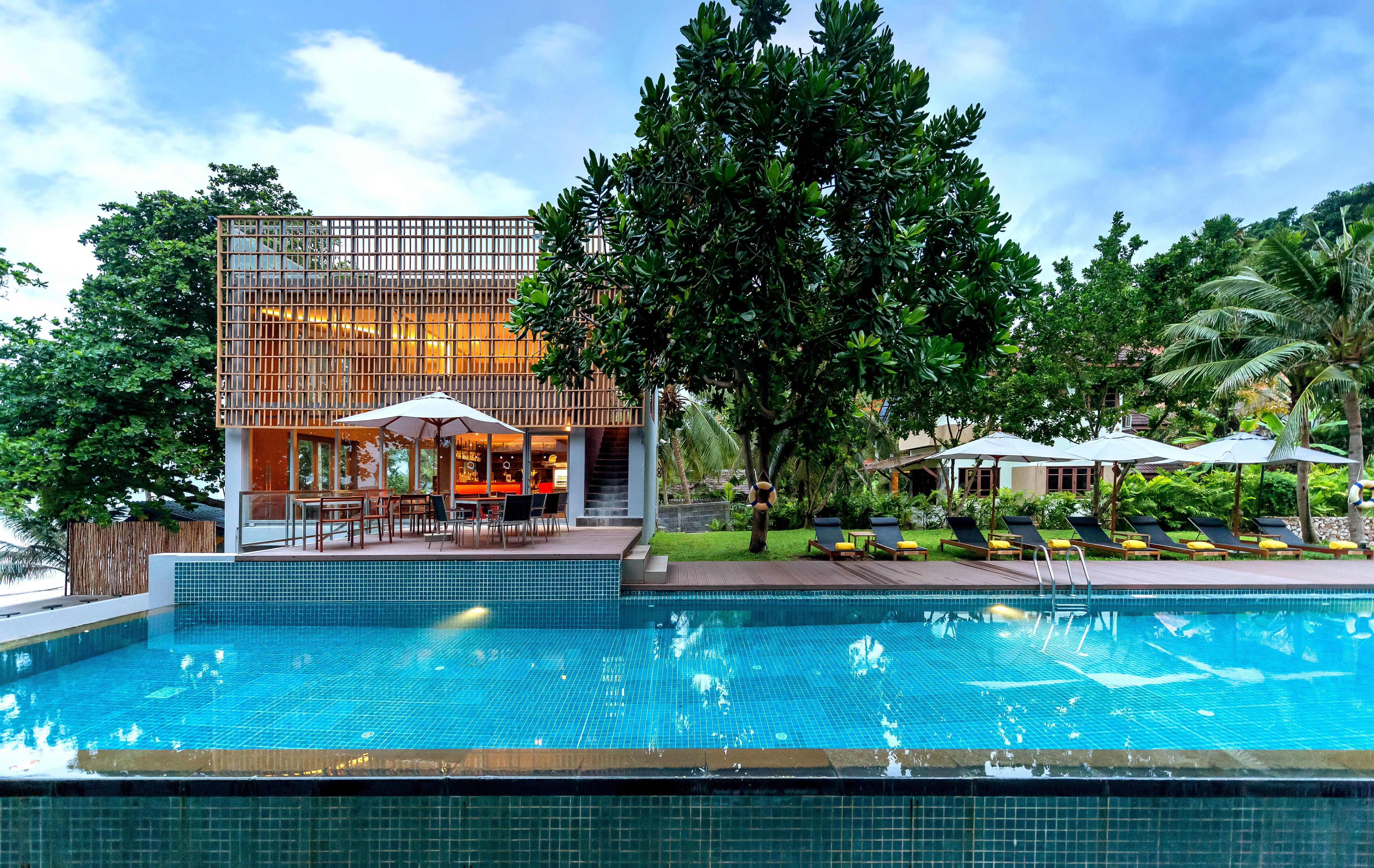Centara Q Resort Rayong Mae Phim Exterior photo